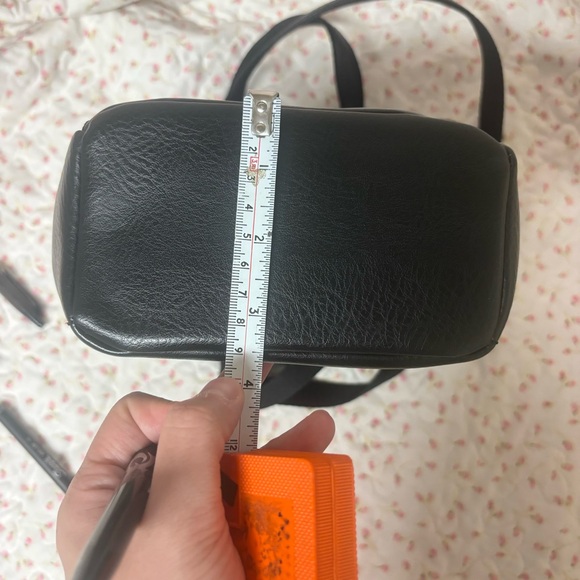 Matt & Nat Mini Backpack - Picture 6 of 10